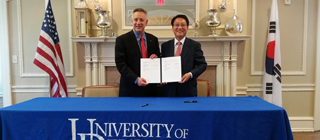 YU and University of Delaware Signs Education and Research Exchange Agreement