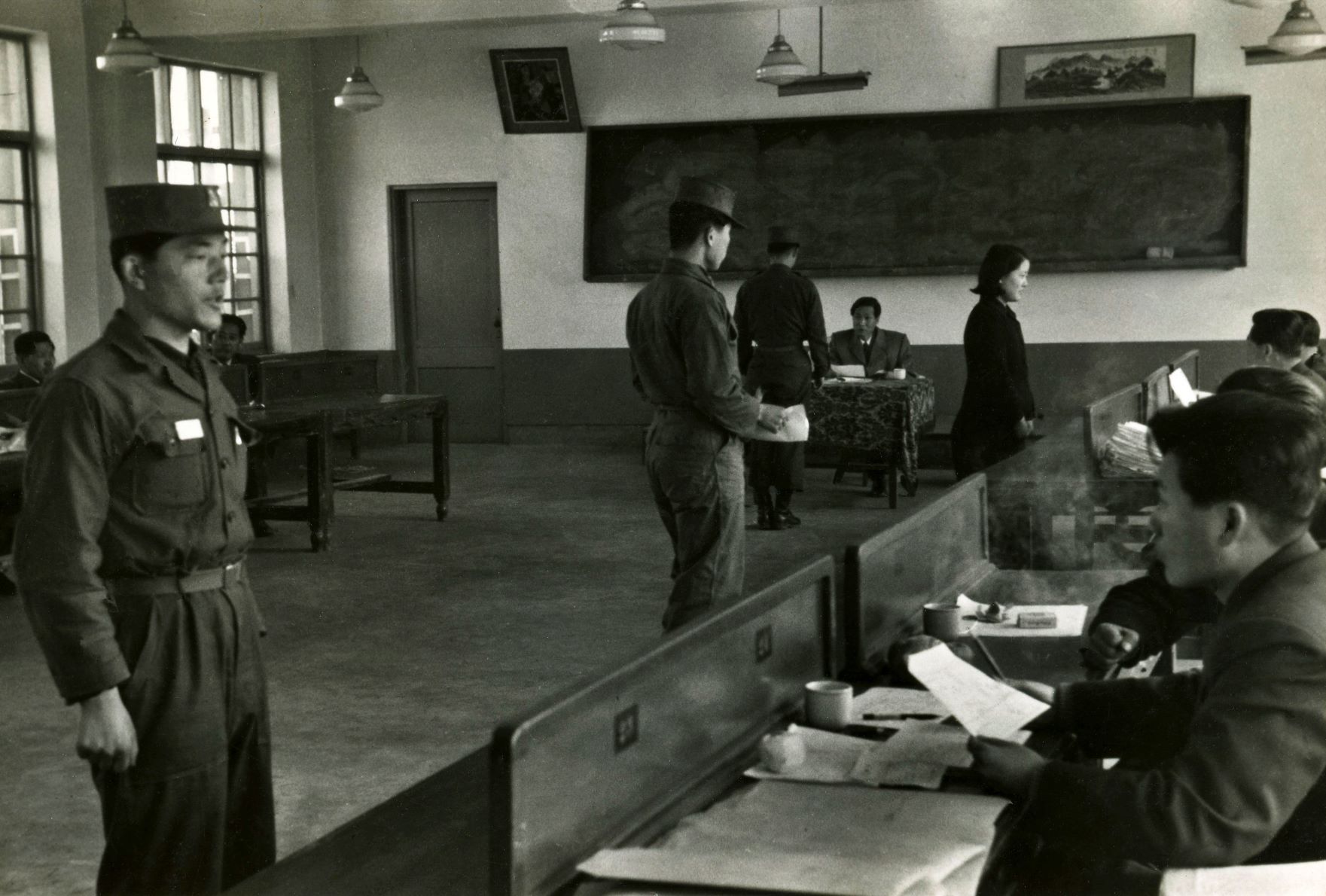 1957. 청구대학 입학면접 광경