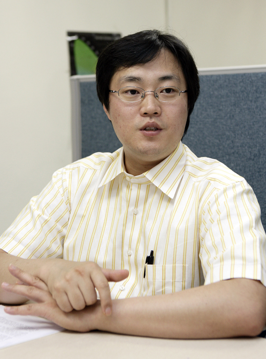 韓中日청년과학자워크숍 LED한국대표, 장자순 교수 